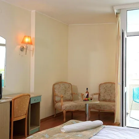 Grand Oasis Hotell Slăntjev Brjag