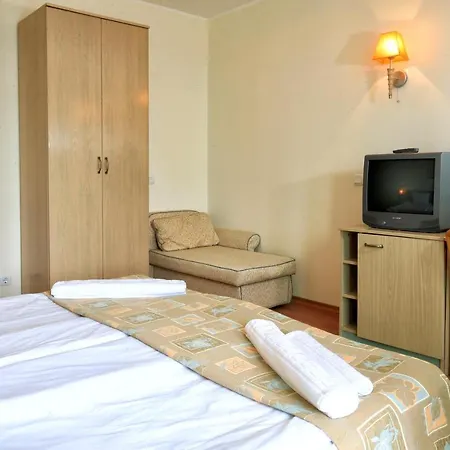 Hotell Grand Oasis 4*