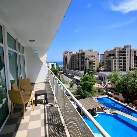 Hotell Grand Oasis 4*