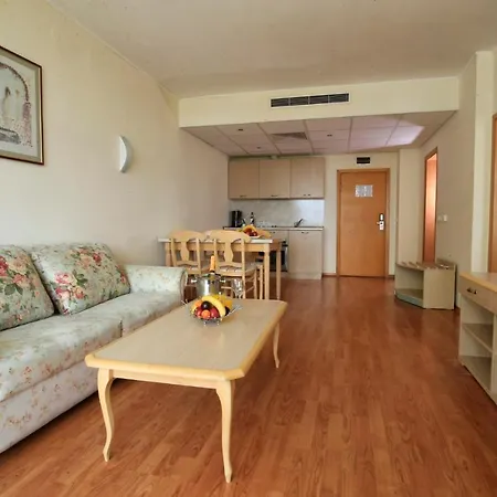 Grand Oasis Hotell Slăntjev Brjag