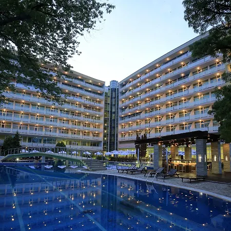 Grand Oasis 4* Σάνι Μπιτς