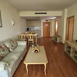 Отель Grand Oasis