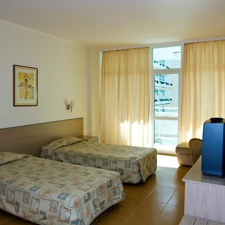 Grand Oasis ساني بيتش