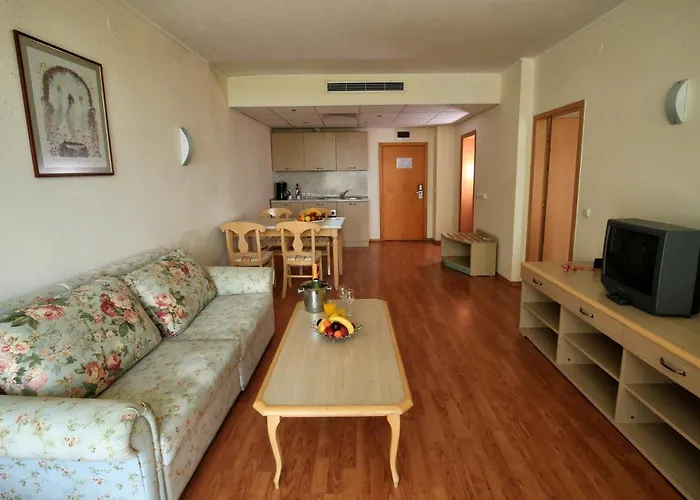 Grand Oasis Отель 4*