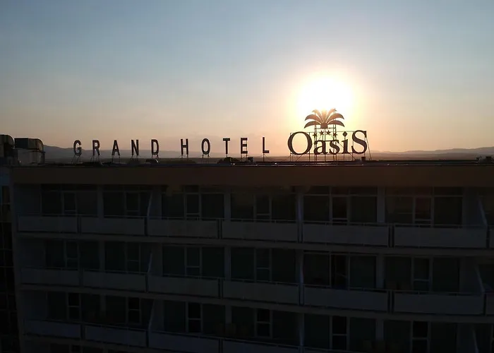Grand Oasis Отель 4*