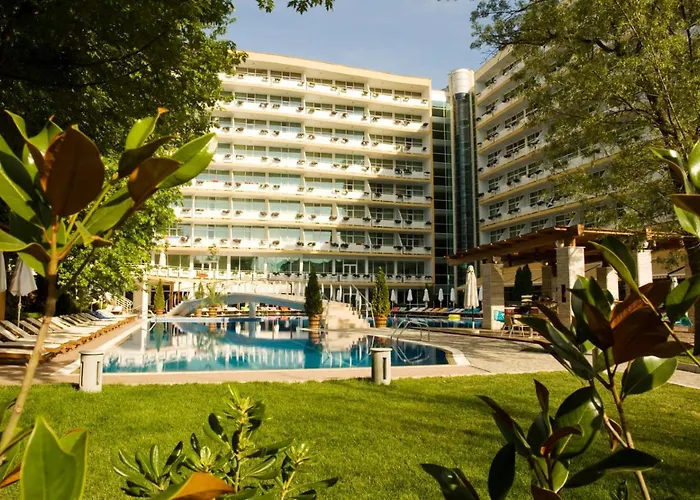 Grand Oasis Отель