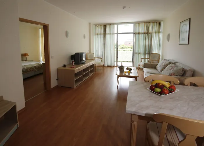 Отель Grand Oasis 4*