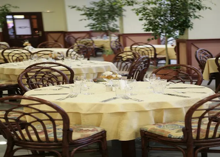 Hotel Grand Oasis 4*