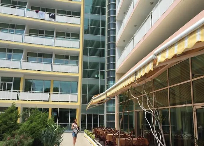 Hotel Grand Oasis Sunny Beach